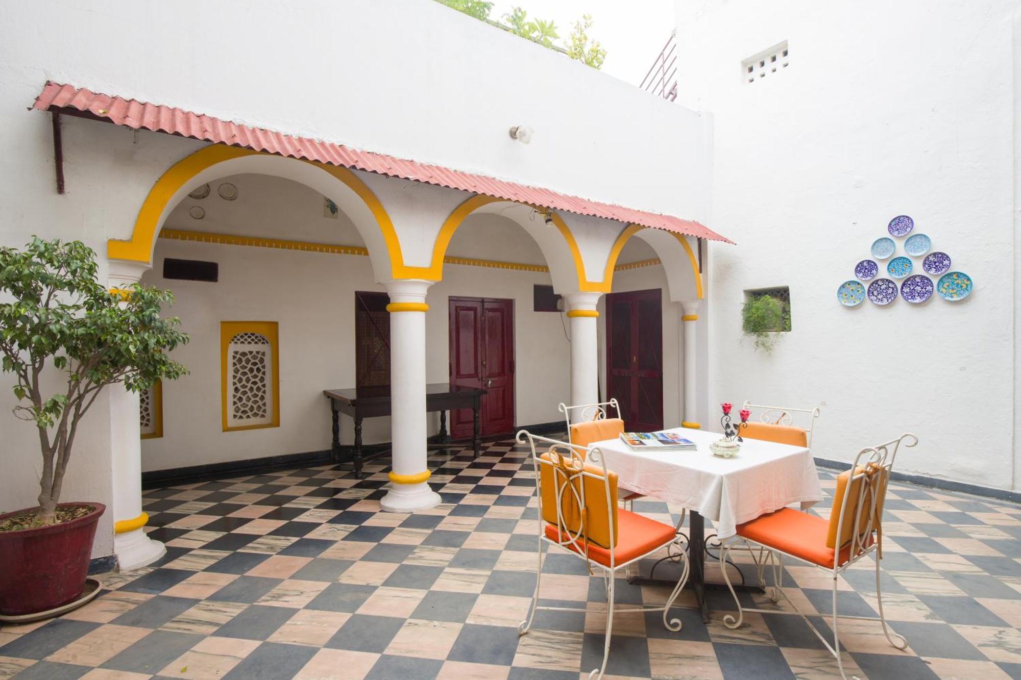 Bedla House- Boutique Heritage Homestay Udaipur Eksteriør billede